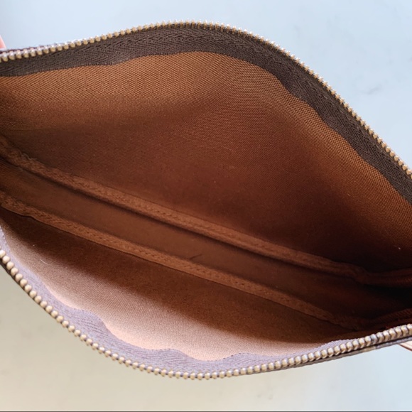 *SOLD* Louis Vuitton Pochette - Picture 11 of 12